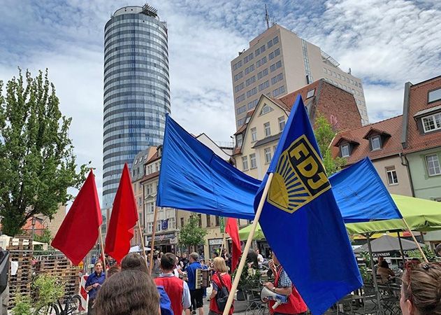 Gegen den erneuten Aufmarsch der „Freien Deutschen Jugend“ (FDJ) wendet sich ein Bündnis der Jenaer Stadtverbände von CDU, FDP, Bündnis 90/Die Grünen, Die Linke und SPD.