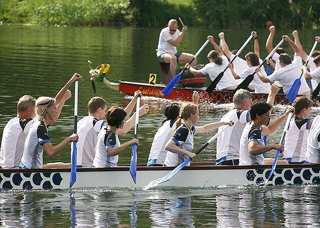 Es ist wieder GODYO Drachenboot-Sprint auf dem Schleichersee in Jena.