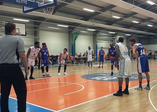 Das Harmsen-Team besiegt am 19. August in Jena nach Overtime den Mitteldeutschen BC mit 95:88.