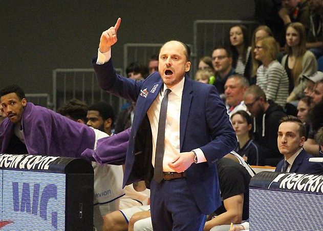 Auch der neue Headcoach Marius Linartas konnte die Niederlagenserie von Science City Jena nicht beenden.