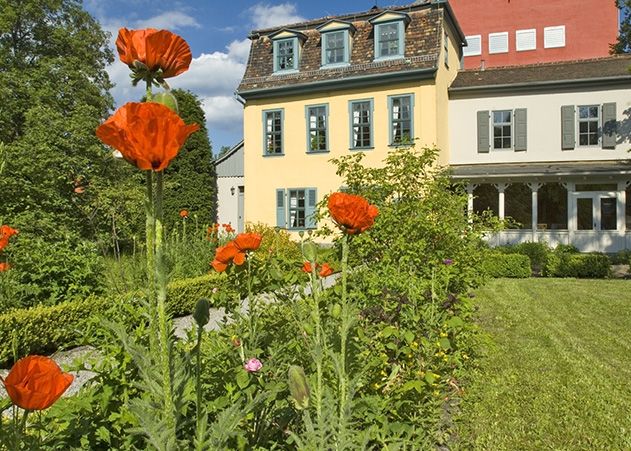 Die Tourist-Information Jena lädt zu einem tollen Stadtspaziergang ein. Im Bild Schillers Gartenhaus.