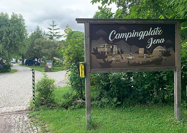 Der Campingplatz unterhalb des Jenzigs in Jena-Ost.