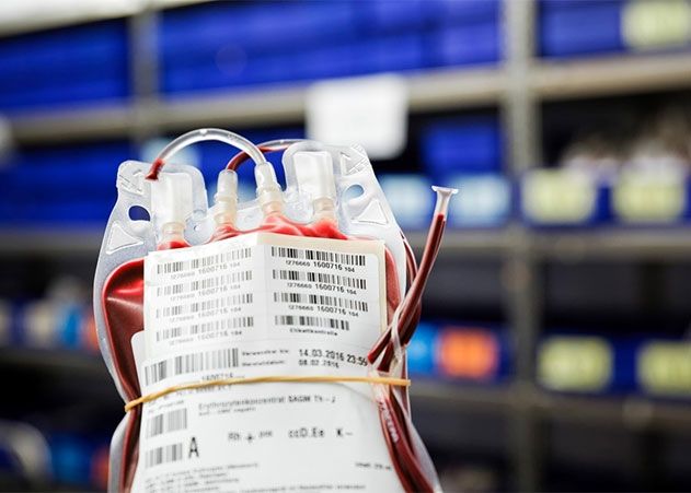 Blutprodukte können nicht langfristig gelagert werden – regelmäßige Spenden sind deshalb lebenswichtig.