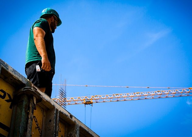 Klare Perspektive: Baubeschäftigte bekommen in den kommenden Monaten mehr Geld.