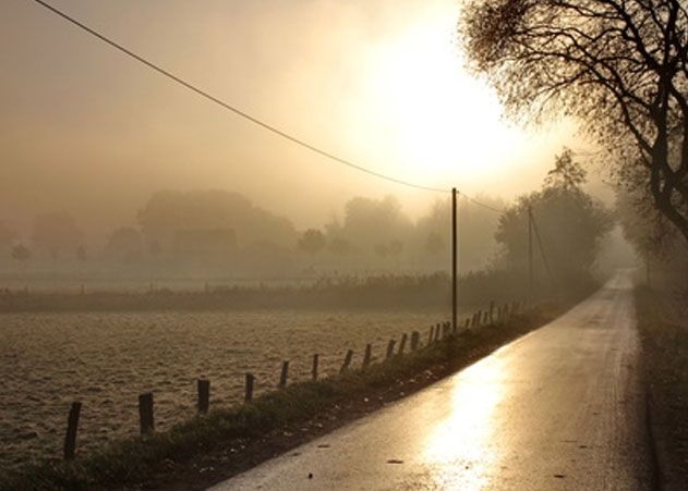 Polizei gibt Hinweise zum sicheren Fahren bei Herbstwetter.