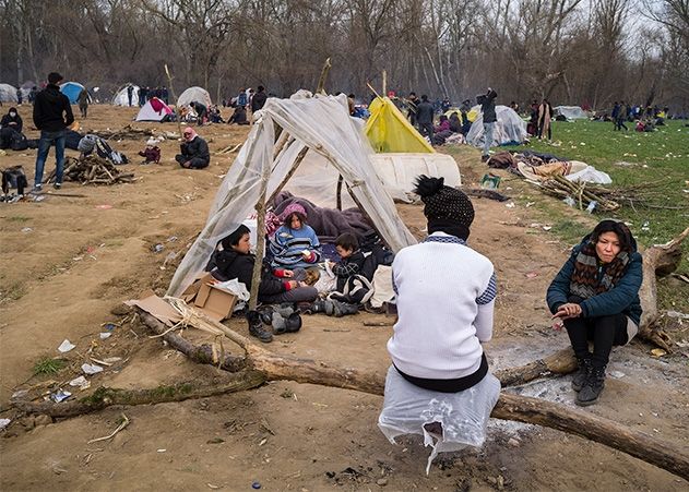 Flüchtlinge in Edirne an der türkisch-griechischen Grenze.