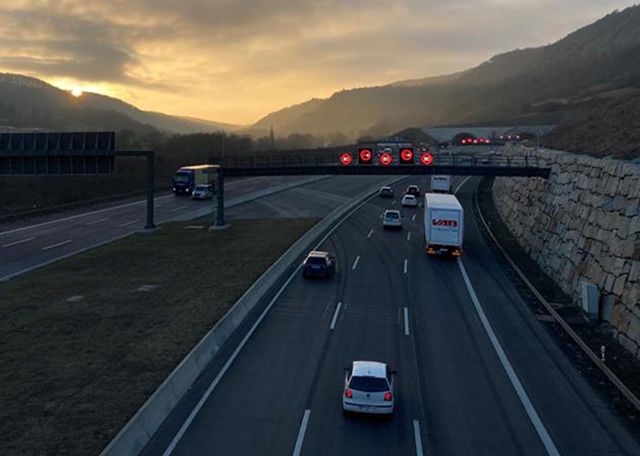 Auf der A4 bei Jena kam es am Donnerstagmorgen zu einem Unfall.