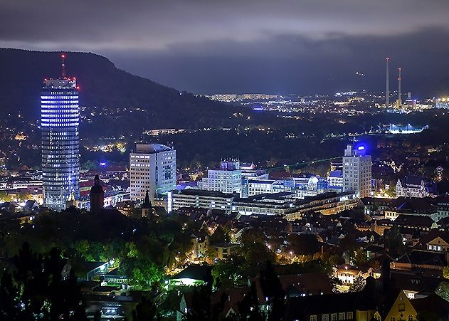 Jena hat eine lange Geschichte und arbeitet in vielen Bereichen an einer zukunftsgerichteten Entwicklung.