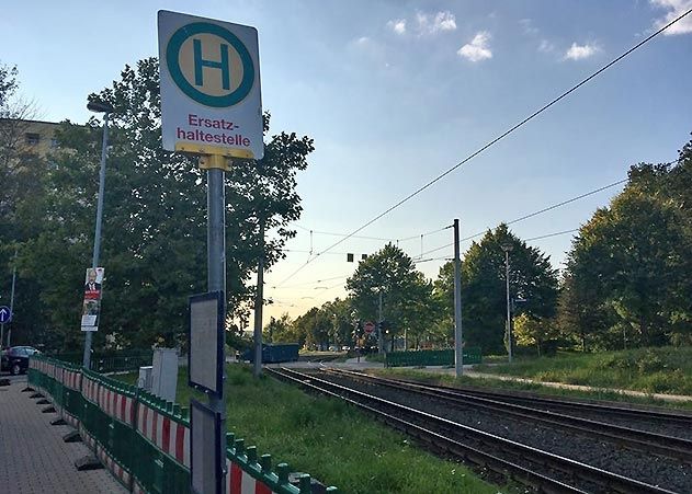 Der Jenaer Nahverkehr verkürzt die Taktung des Schienenersatzverkehrs in Lobeda-Ost.