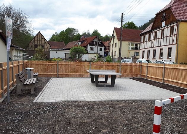 Der neu errichtete Platz in Jena-Leutra.