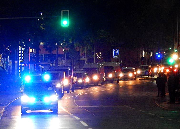 Rund 300 Handwerker und Unternehmer zogen mit einem Autokorso durch Jenas Innenstadt.