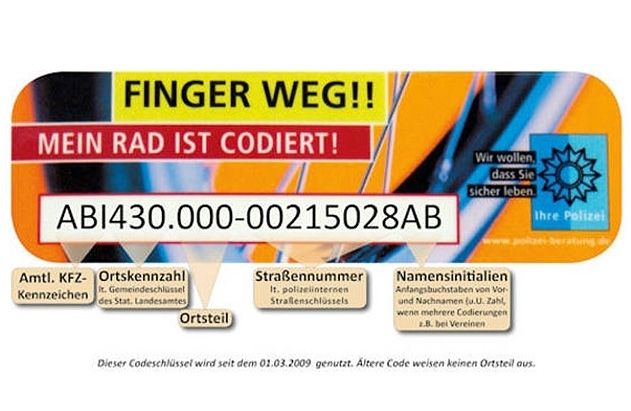 Die Polizei codiert am 17. Juli 2017 wieder Fahrräder.