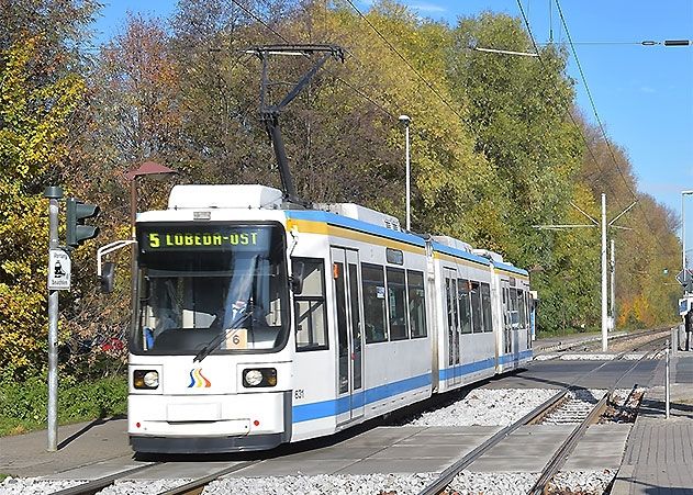 Ab Sonntag fahren die Straßenbahnen der Linie 1, 4 und 5 wieder durch die Oberaue.