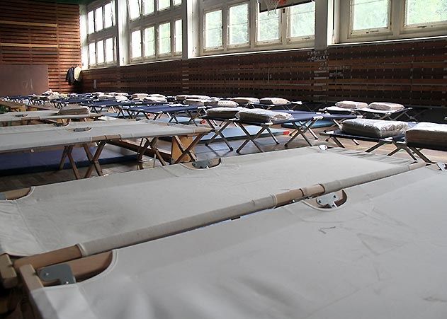 Nach Schließung der Turnhallen in Winzerla und Göschwitz muß jetzt die nächste Turnhalle in Jena für Flüchtlinge hergerichtet werden.