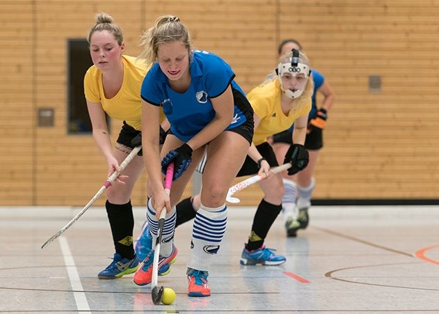 9:2-Erfolg gegen den Cöthener HC 02. Im Bild Jenas Doppeltorschützin Theresa Nägler.