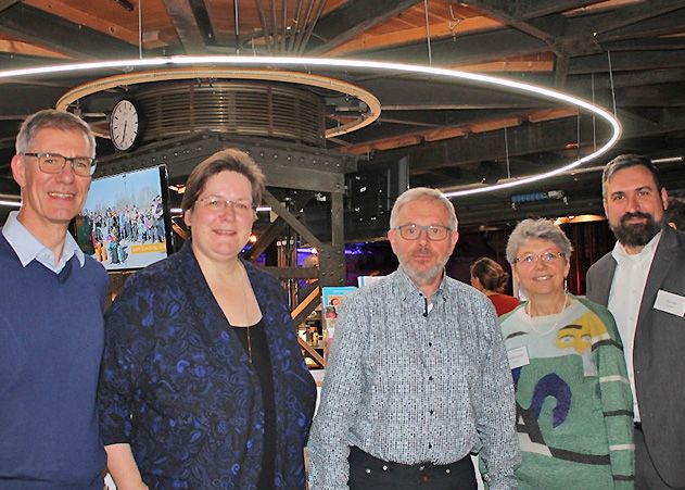 Der neue Vorstand der Bürgerstiftung Jena (v. l. n. r.): Klaus Schindlbeck, Birgit Green, Ralf Stegmann, Dr. Barbara Albrethsen-Keck und Falko Gaudig.