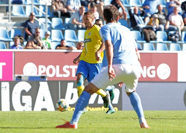 Auch Stürmer Julian Günther-Schmidt steht ab sofort nicht mehr im Kader des FC Carl Zeiss Jena.