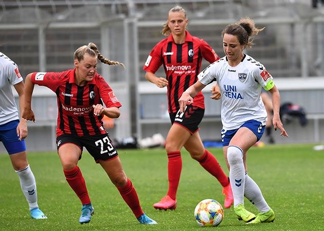 Beim Liga-Neustart musste sich der FF USV Jena beim SC Freiburg mit 0:6 klar geschlagen geben.