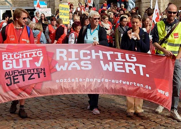 Trotz Streik bieten ab sofort acht kommunale Kindergärten, zwar mit weniger Personal und kürzeren Öffnungszeiten, eine Notbetreuung an.