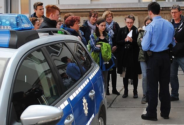Berufswunsch Polizist: Am 9. März stellte die Polizei interessierten Schülern ihre Berufsbilder vor.