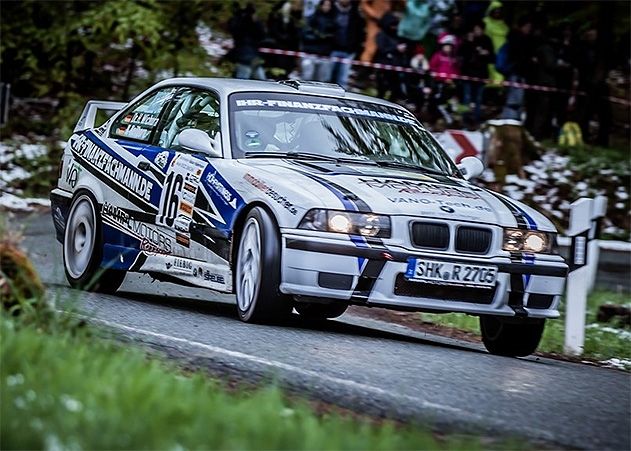 ADMV-Rallyemeisterschaft 2019: Das Jenaer Rallye-Team Heilborn/Wichura holt mit seinem BMW M3 den ersten Saisonsieg.
