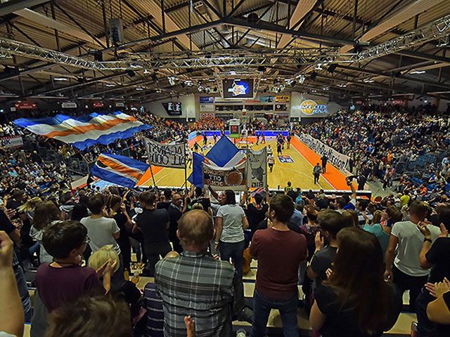 Heute startet der Dauerkarten-Vorverkauf für die neue Saison 2023/2024 der Basketballer von Medipolis SC Jena.