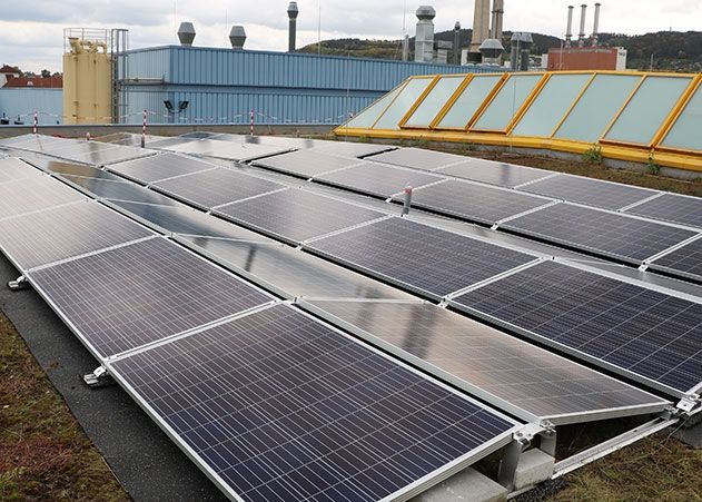 Für 270.000 Euro installiert der Jenaer Nahverkehr in seinem Betriebshof in Burgau eine Photovoltaikanlage.