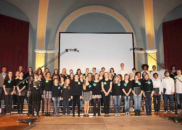 Der Schulchor der Kooperativen Gesamtschule „Adolf Reichwein“ freut sich auf zahlreiche Besucher.