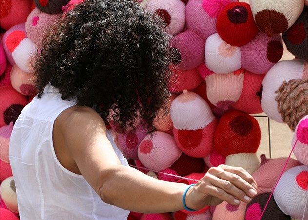 Als Wechseljahre der Frau bezeichnet man den Zeitabschnitt der hormonellen Umstellung am Ende der fruchtbaren Lebensphase.