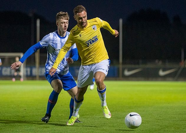 Mit Kampfgeist und einer Portion Glück kann der FC Carl Zeiss Jena am Ende einen Punkt aus Berlin mitnehmen.