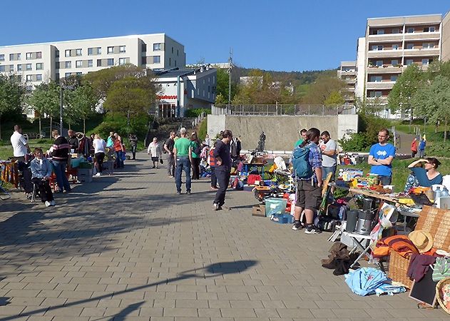 Es ist wieder Tausch- und Trödelmarkt in Jena-Winzerla.