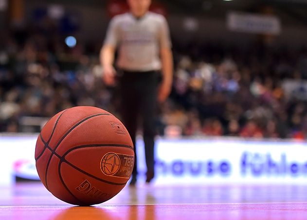 Science City zeigte gegen die Telekom Baskets Bonn eine couragierte Leistung, am Ende unterliegt Jena trotzdem knapp mit 87:93.