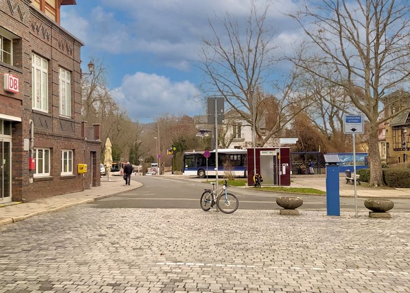 Die Stadt plant das Umfeld des Westbahnhofs neu zu gestalten. Die Bürger sollen einbezogen werden.