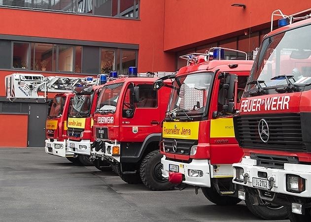 Ausbildung erstmals bei der Feuerwehr Jena.