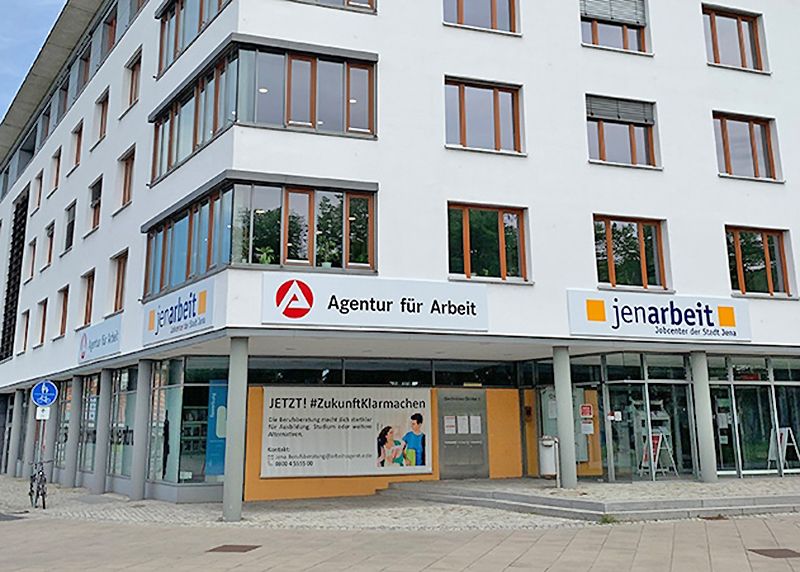 Die Arbeitsagentur in der Stadtrodaer Straße.