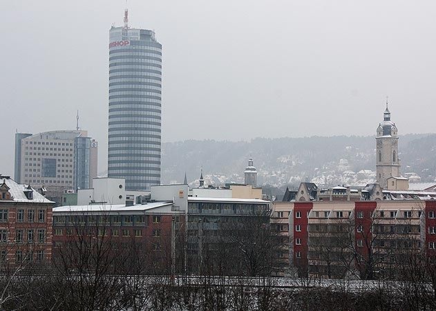 Die Fraktionen im Jenaer Stadtrat rufen zu friedlichem Protest am Mittwoch auf.