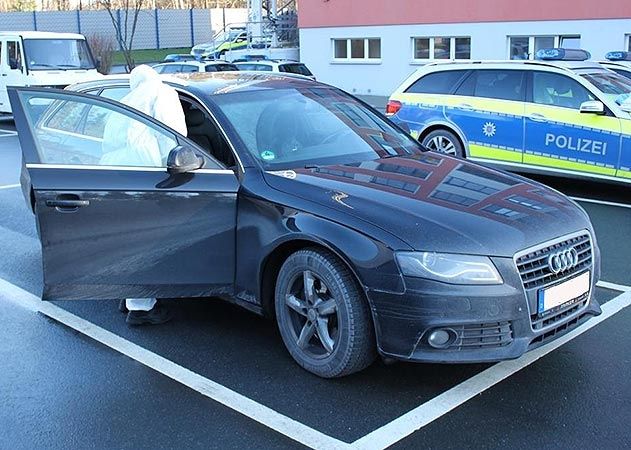 Diesen Audi stellte die Autobahnpolizei auf der A4 bei Jena sicher. Der mutmaßliche Autodieb wurde festgenommen.
