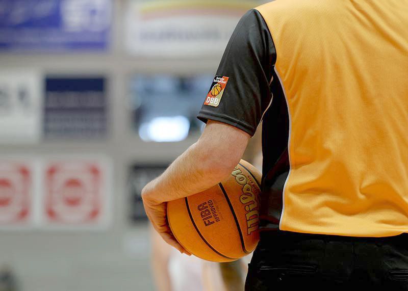 Die Basketballer von Medipolis SC Jena kehren mit einer 63:74-Niederlage aus Frankfurt zurück.