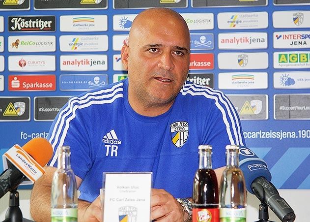 Jenas Cheftrainer Volkan Uluc sieht mit großer Vorfreude dem Pokalfight gegen den Hamburger SV entgegen.