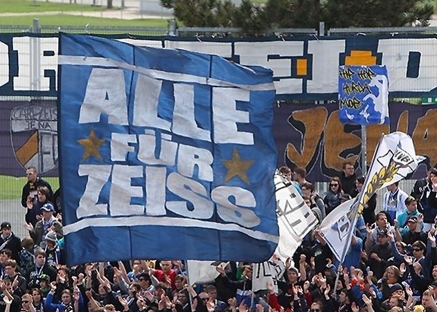 Der FC Carl Zeiss Jena weist vor dem Spiel am Sonntag gegen Hansa Rostock auf Besonderheiten hin, die die Fans beachten sollten.