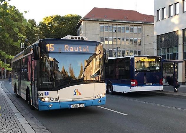 Bitte hinten einsteigen! Der Jenaer Nahverkehr setzt auf Prävention.