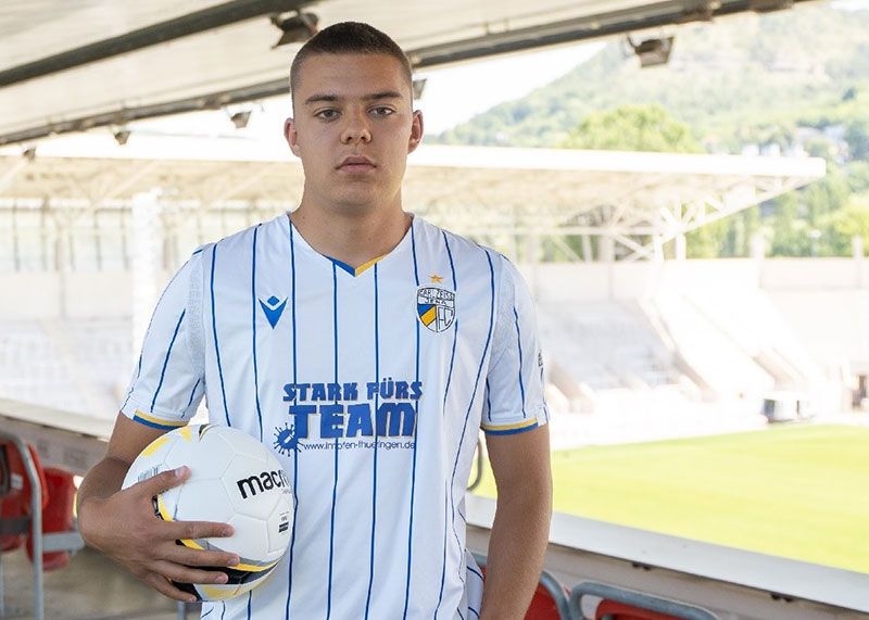 Der Ukrainer Oleksii Ohurtsov spielt an der kommenden Saison beim FC Carl Zeiss Jena.