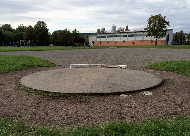 Wird das landeseigene Sportareal an der „Muskelkirche“ in der Wöllnitzer Straße der Standort für eine neue Leichtathletikanlage?