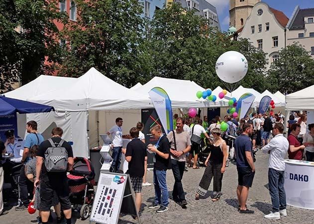 Ein gut gefüllter Marktplatz zum Jobwalk Jena 2019. So wird es erst 2021 wieder aussehen.