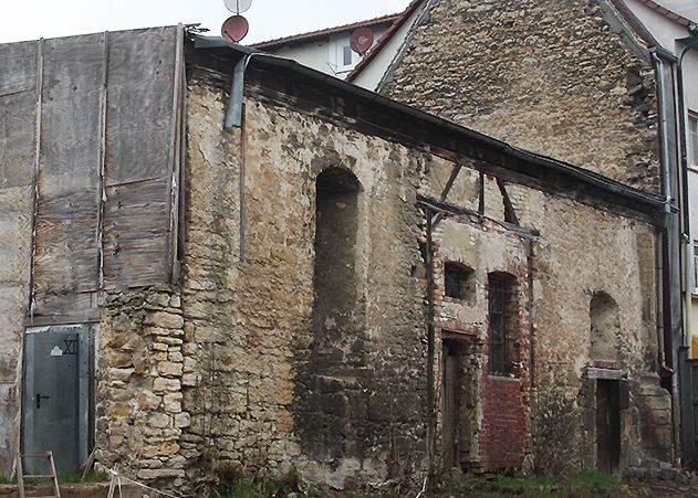 Das ist vom Jenaer Karmeliterkloster (1414-1553) übrig geblieben. Die Stadt wird sanieren und restaurieren und im 500. Reformationsjahr hier eine Ausstellung zeigen.