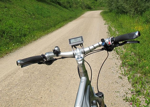 Polizei erwischt Jugendlichen mit getuntem E-Bike.