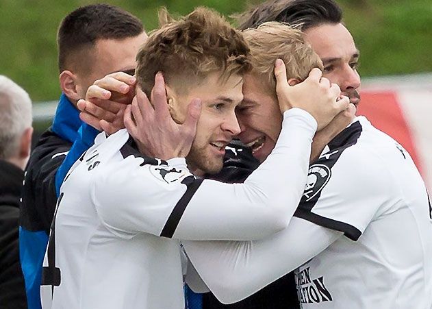 Ein schnelles Tor von Dominik Bock brachte den FC Carl Zeiss Jena früh in Führung. Am Ende stand aber ein 2:1 für Zwickau gegen Jena auf der Anzeigetafel.