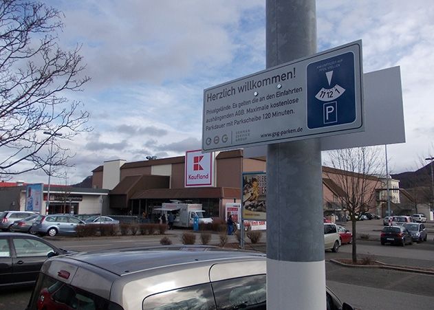 Der Kauflandparkplatz in Jena-Nord.