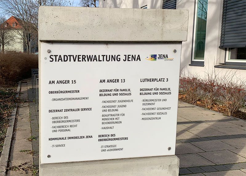 Positiv getestet: Alle Personen sind gemäß der Thüringer Verordnung (ThürSARS-CoV-2-IfS-MaßnVO) verpflichtet, sich auf direktem Weg abzusondern.