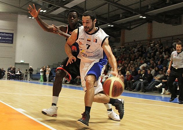 Zur Jenaer Saisonvorbereitung Mitte September 2014 unterlag Science City den finke baskets aus Paderborn zu Hause mit 80:67.